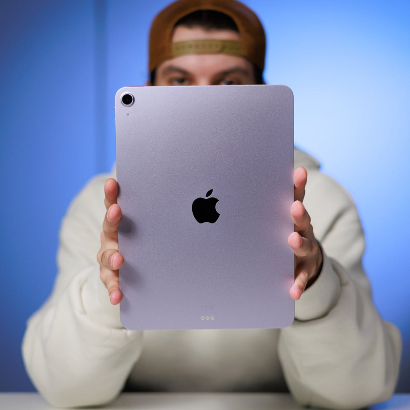 تبلت 13 اینچ اپل مدل iPad Air 2026 M4 Wi-Fi ظرفیت 512 گیگابایت و رم 12 گیگابایت، رزولوشن دوربین اصلی 12 مگاپیکسل، پشتیبانی از قلم و کیبورد