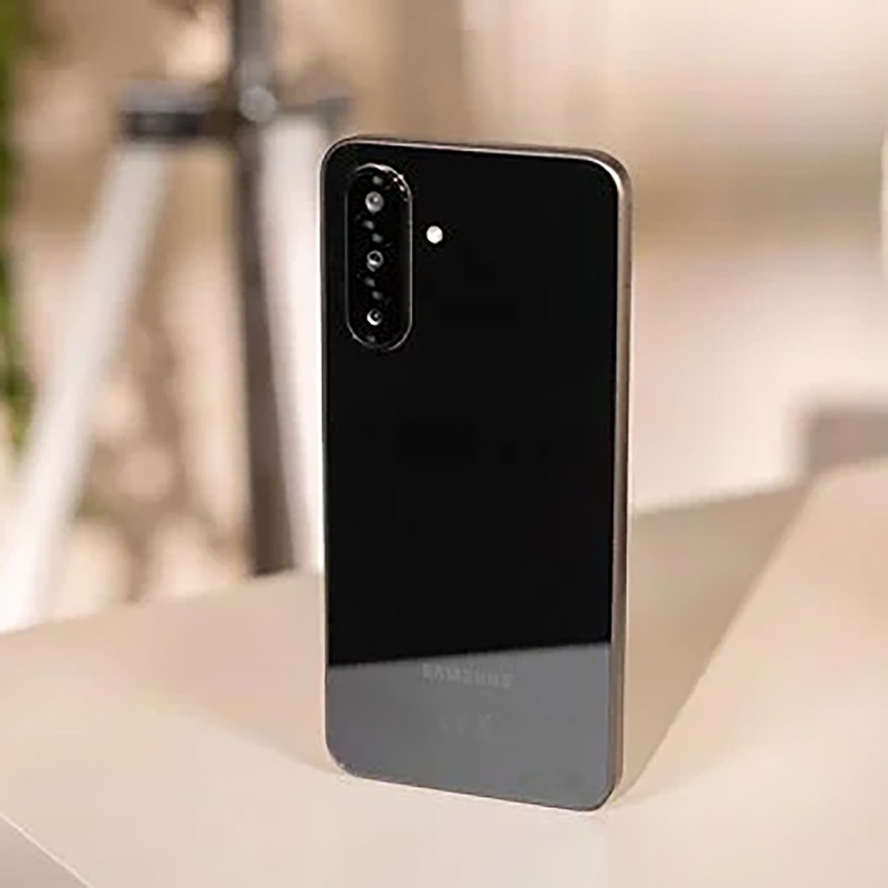 گوشی موبایل سامسونگ مدل Galaxy A26 دو سیم کارت ظرفیت 256 گیگابایت و رم 8 گیگابایت - ویتنام
