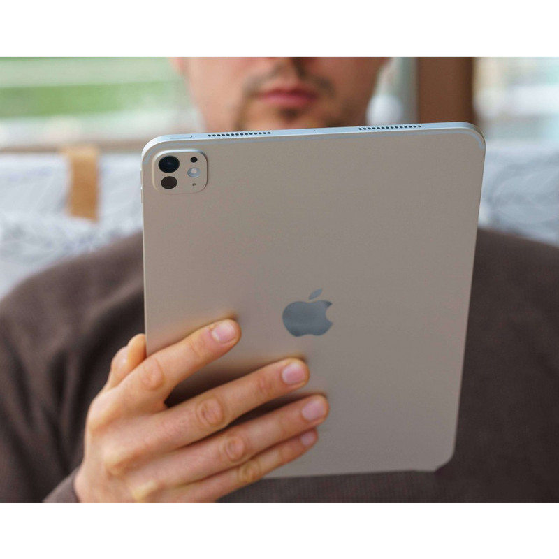 تبلت 11 اینچ اپل مدل IPad Pro 2025 M5 Wi-Fi ظرفیت 256 گیگابایت و رم 12 گیگابایت، رزولوشن دوربین 12 مگاپیکسل، پشتیبانی از قلم و کیبورد
